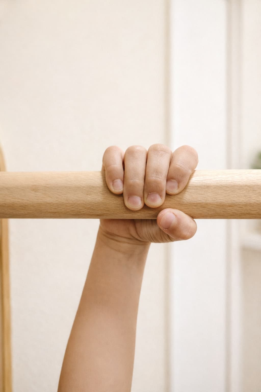 Why Hanging Is One of the Best Exercises for Kids