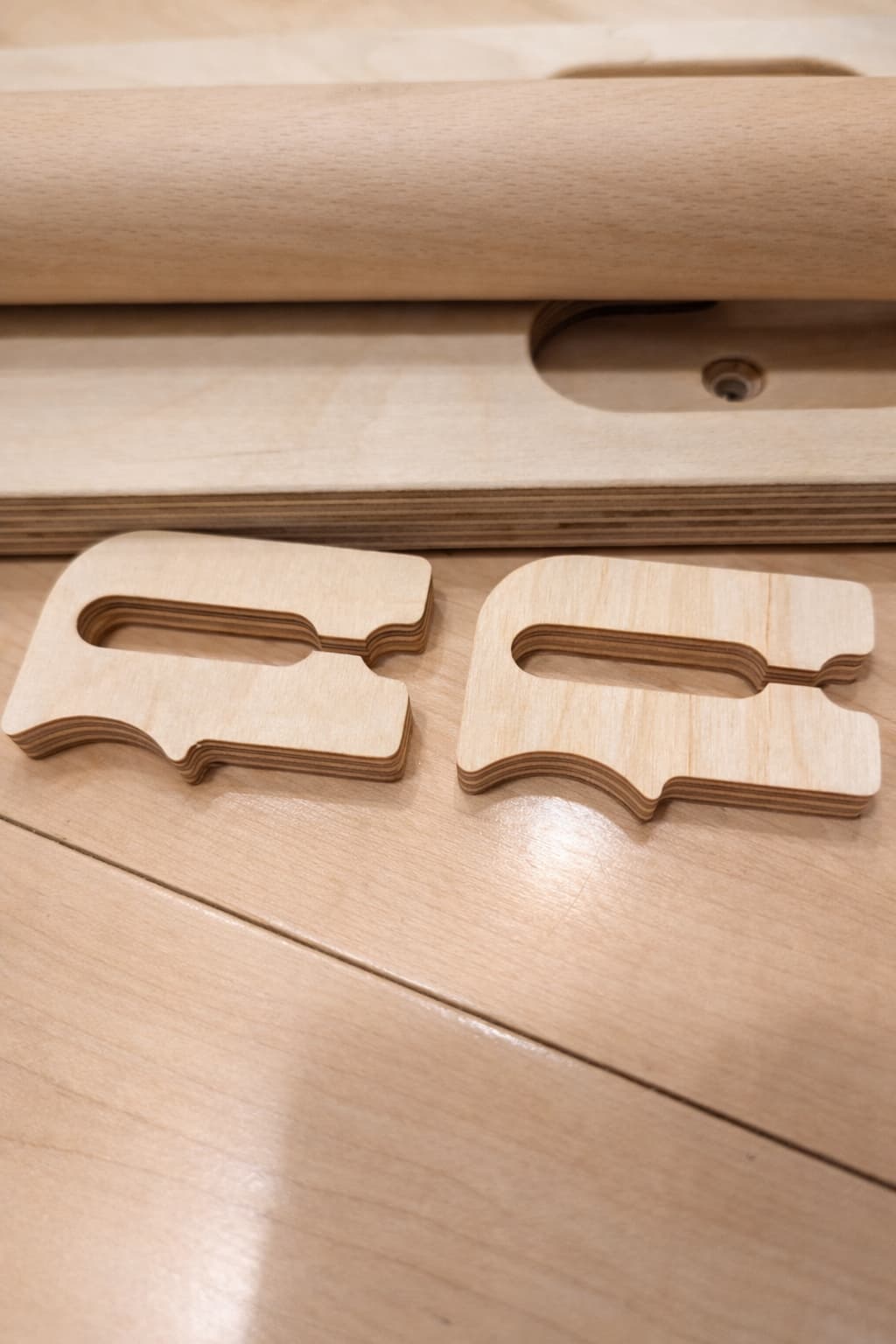 Wooden Doorframe Pull Up Bar for Kids & Adults