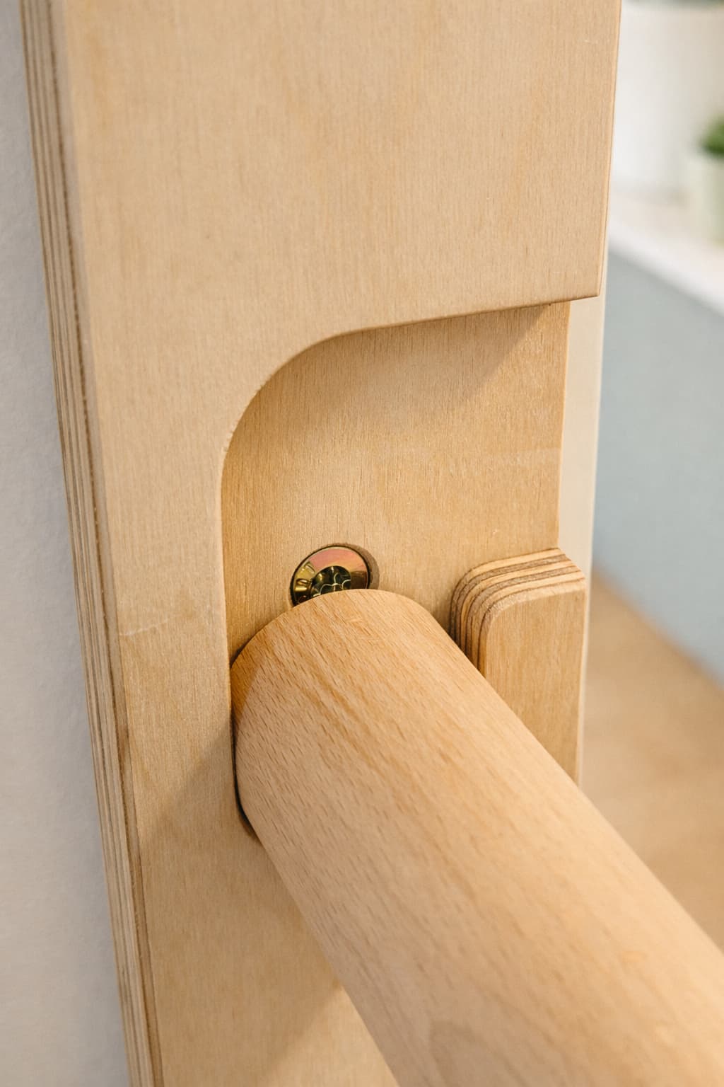 Wooden Doorframe Pull Up Bar for Kids & Adults