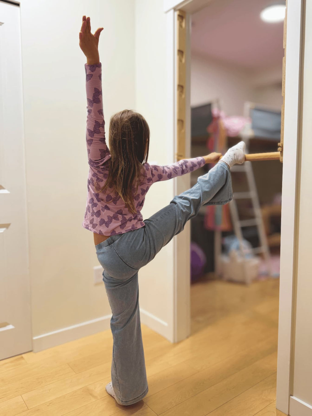 Wooden Doorframe Pull Up Bar for Kids & Adults