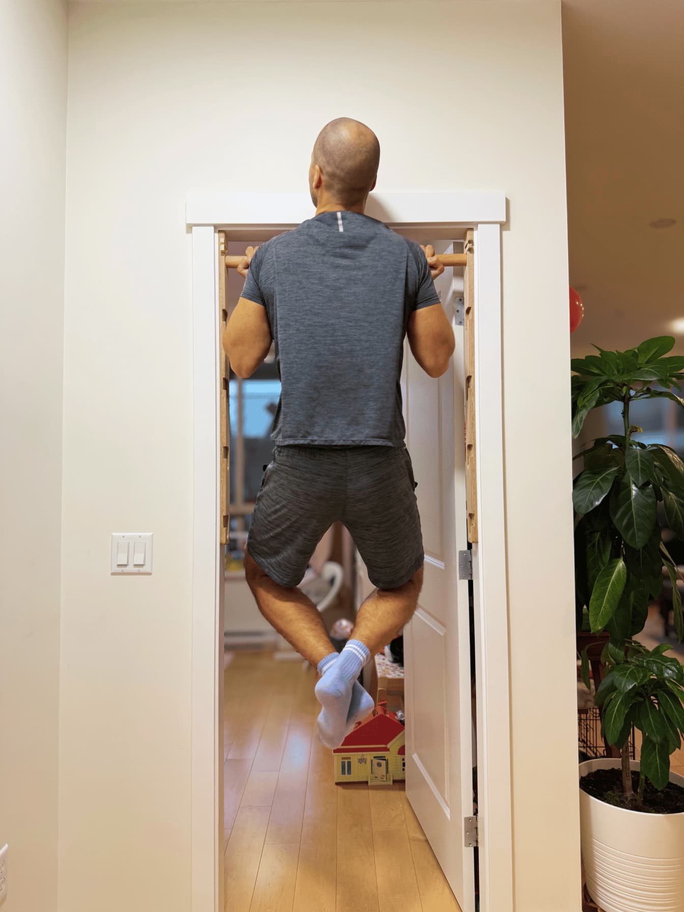 Wooden Doorframe Pull Up Bar for Kids & Adults